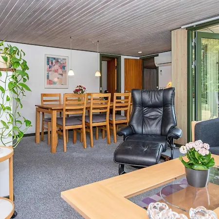 6 Person In Ebeltoft-by Traum *